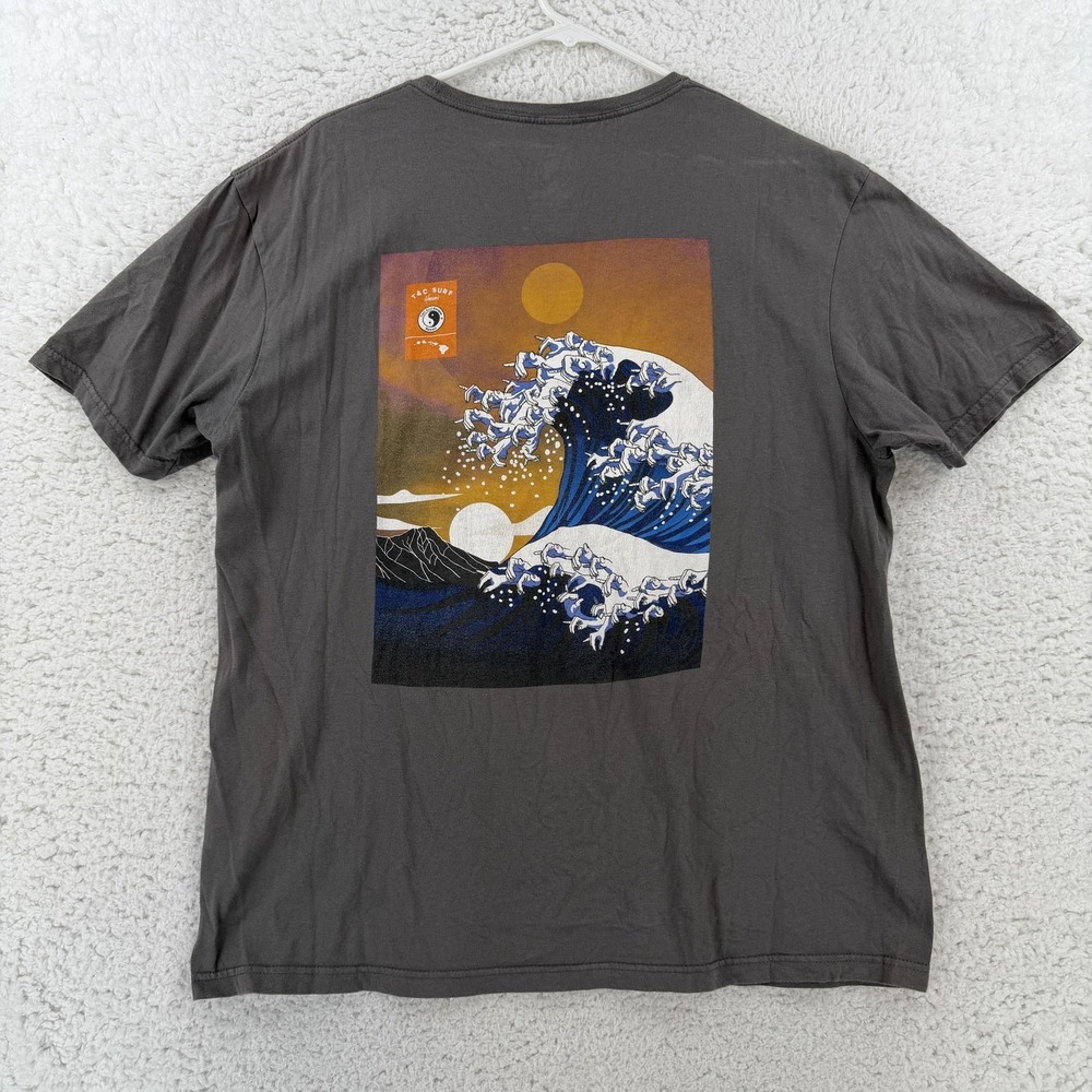 T&C Surf Designs Shirt Mens Large Gray Hokusai Wave Hawaii Japanese Tee Surf